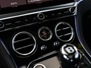 BENTLEY Continental GT 4.0 V8 S   ROTATING DISPLAY   NAI