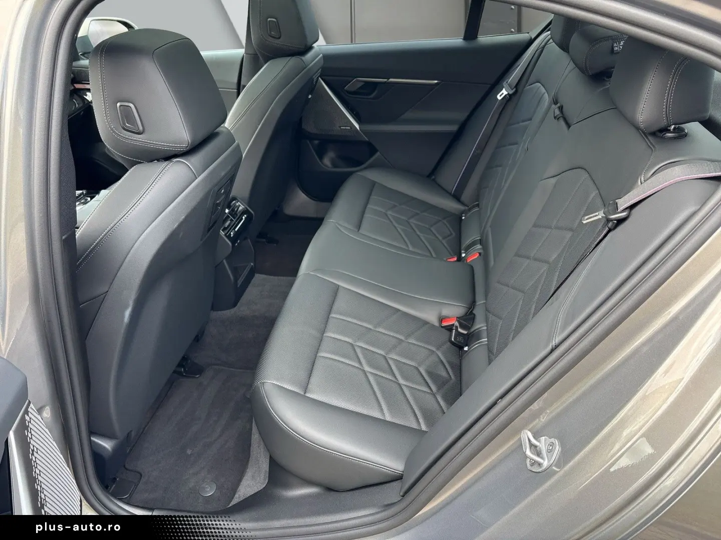 BMW 530e xDrive Lim M Sport Pro Pano 20 AHK 360 ACC