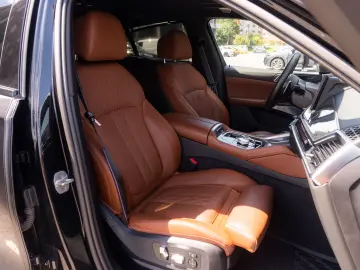 BMW X6 M60i xDrive INDIVIDUAL - LIVRARE IMEDIATA!