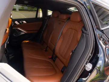 BMW X6 M60i xDrive INDIVIDUAL - LIVRARE IMEDIATA!