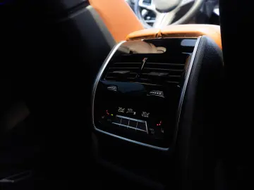 BMW X6 M60i xDrive INDIVIDUAL - LIVRARE IMEDIATA!