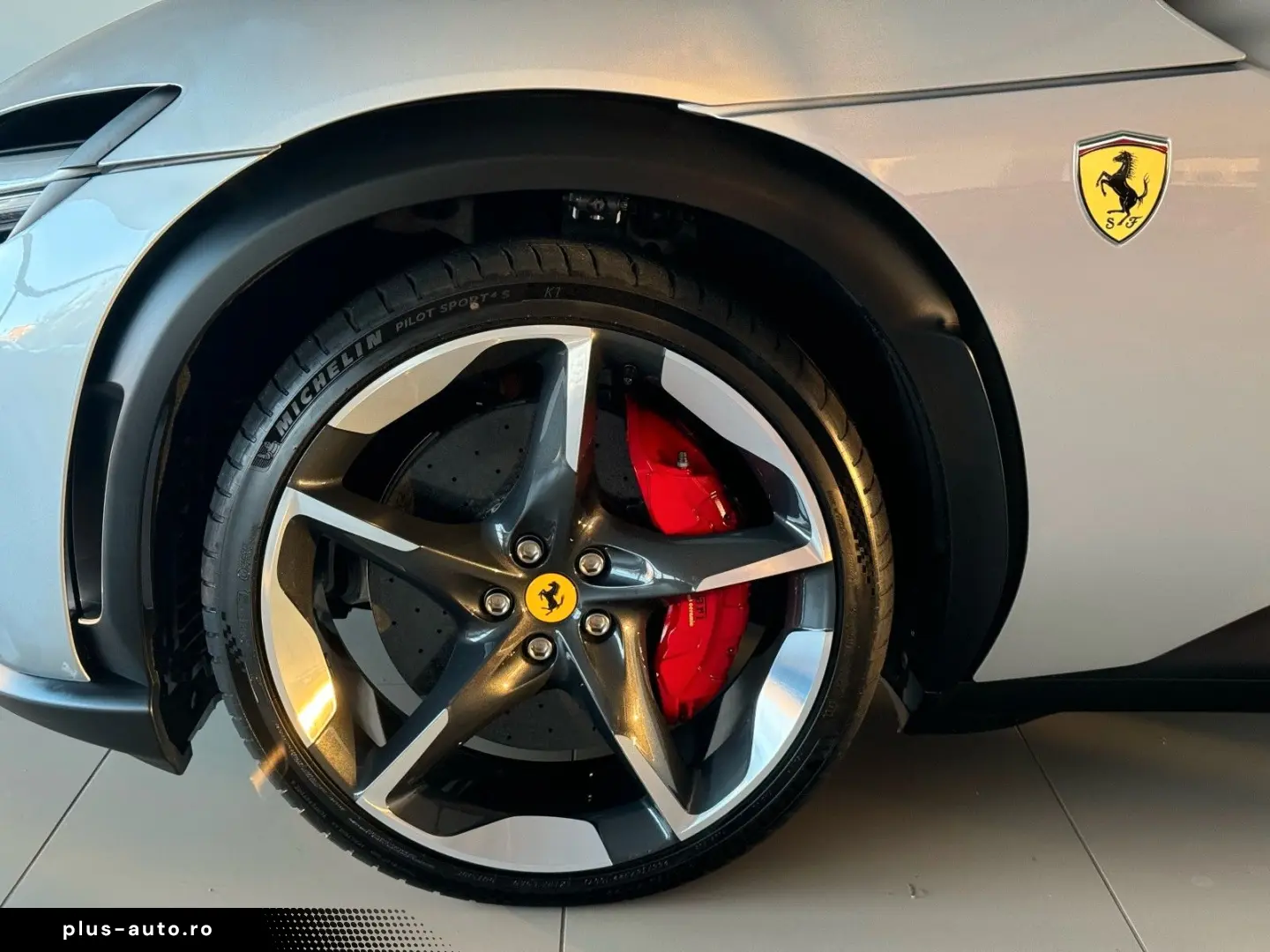 FERRARI Purosangue      Ferrari Frankfurt