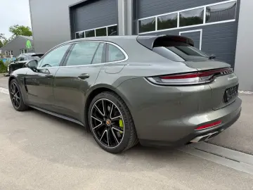 PORSCHE Panamera Sport Turismo Turbo S E-Hybrid Pano 21