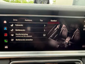 PORSCHE Panamera Sport Turismo Turbo S E-Hybrid Pano 21