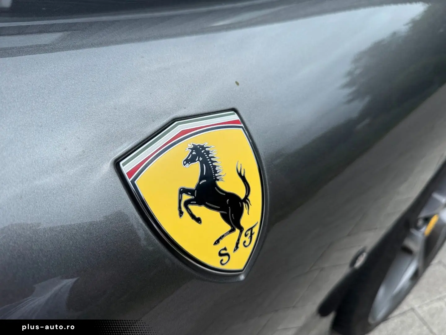 FERRARI Roma JBL SHZ Garantie bis 03.2028 Grigio Silvers