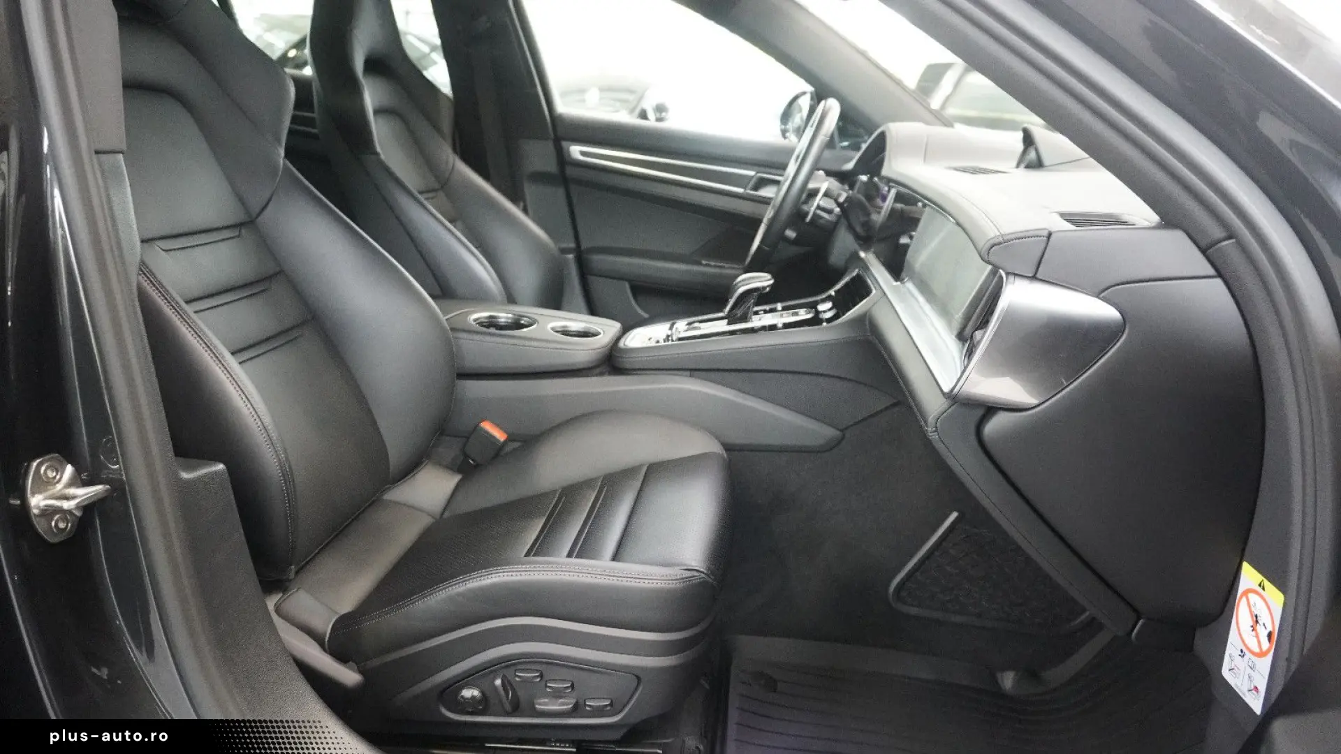 PORSCHE Panamera ST 4 E-Hybrid HUD SOFT PANO 18W APRV27