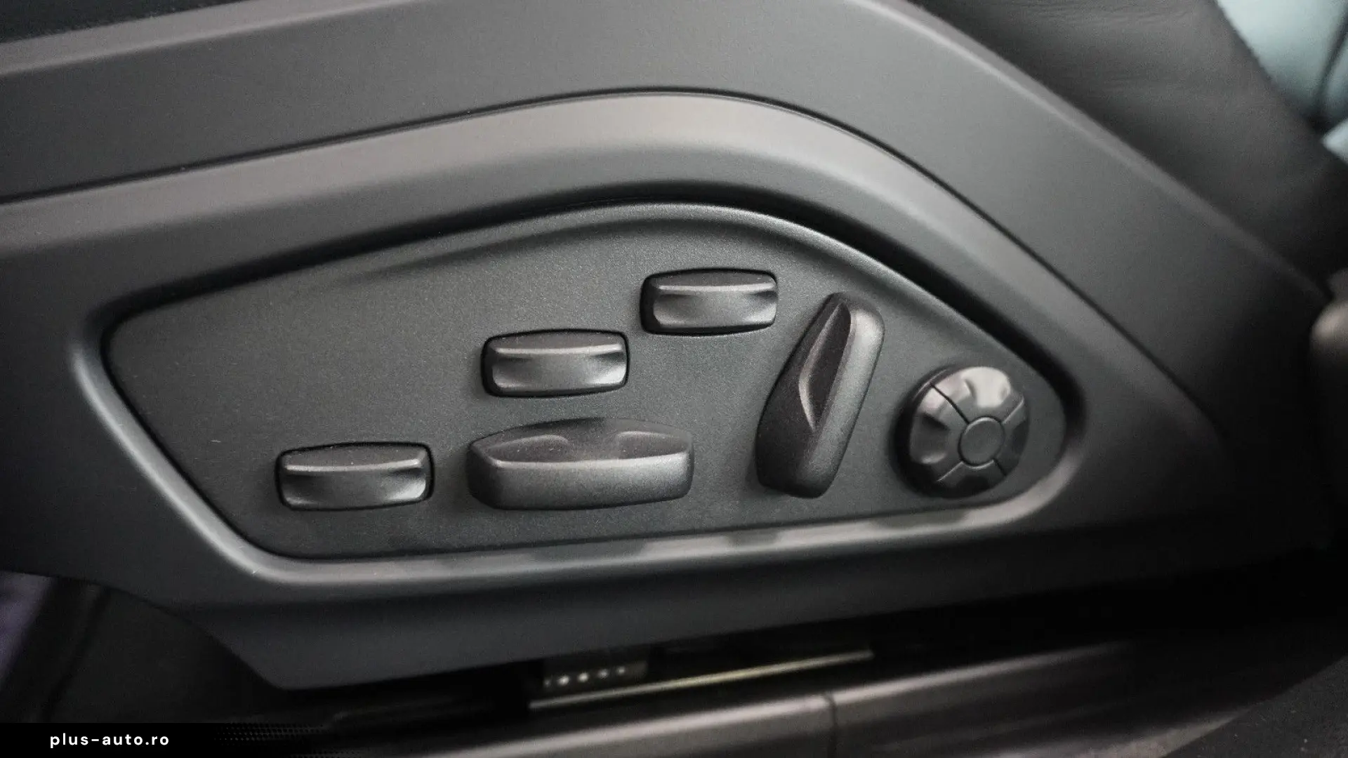 PORSCHE Panamera ST 4 E-Hybrid HUD SOFT PANO 18W APRV27