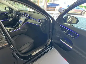 MERCEDES-BENZ C 300 e Avantgarde Totw. Distronic