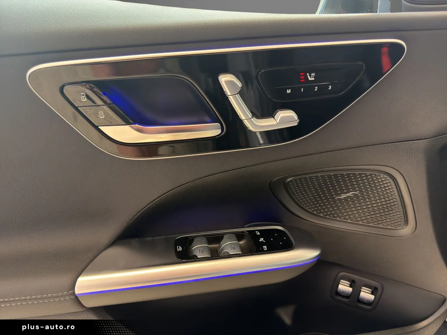 MERCEDES-BENZ C 300 e Avantgarde AHK MEMORY 360