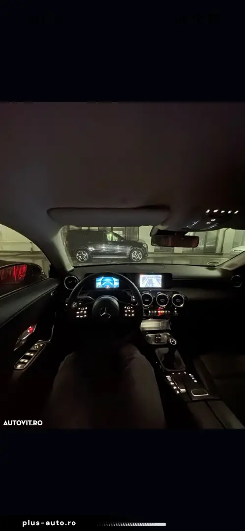 Mercedes-Benz CLA 180