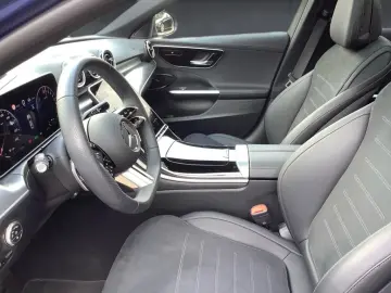 MERCEDES-BENZ C 300 e 4M AMG DIGITAL PANO DISTRONIC