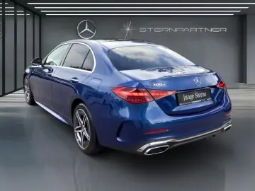 MERCEDES-BENZ C 300 e 4M AMG DIGITAL PANO DISTRONIC