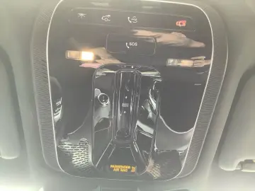 MERCEDES-BENZ C 300 e 4M AMG DIGITAL PANO DISTRONIC