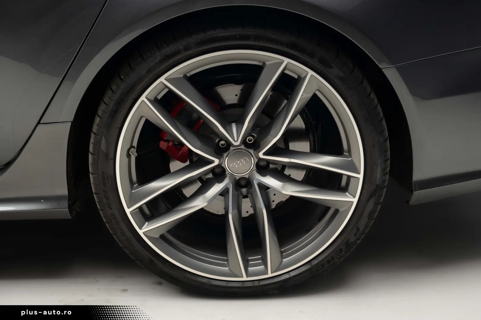 AUDI RS6 2016 — imagine 39