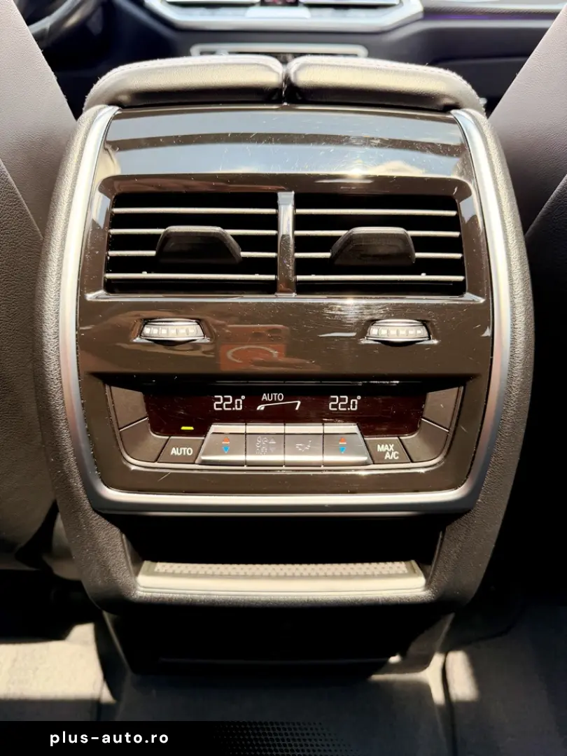 BMW X6 2021 — imagine 24