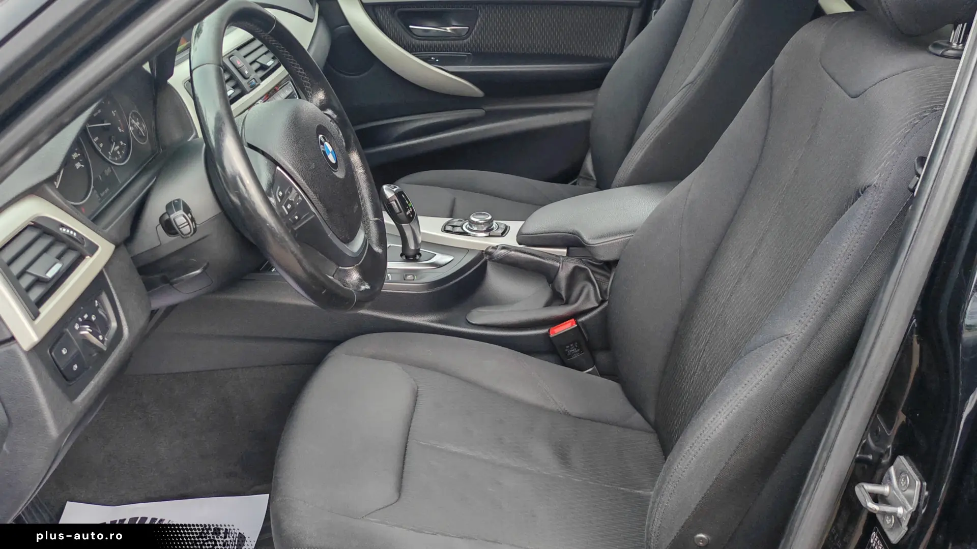 BMW 318d 150cp  10.2015  Automat  Înmatriculat   Proprietar