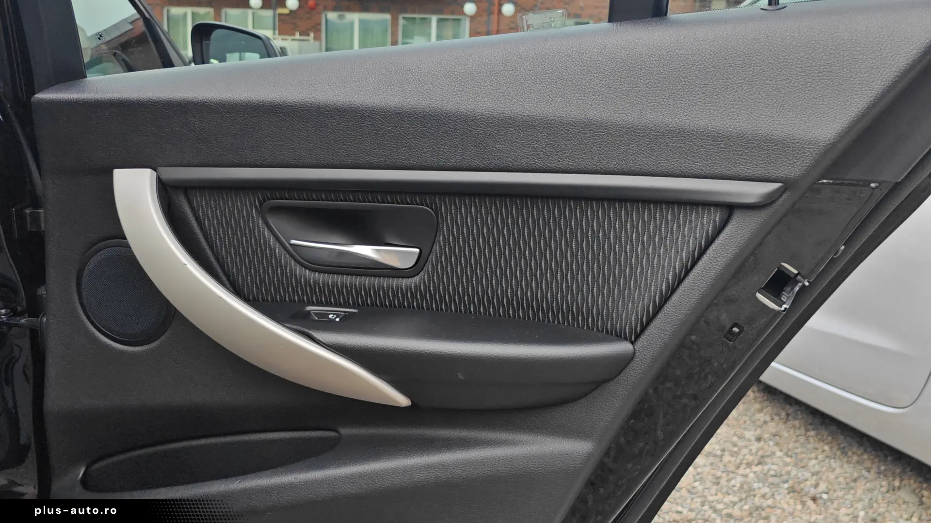 BMW 318d 150cp  10.2015  Automat  Înmatriculat   Proprietar