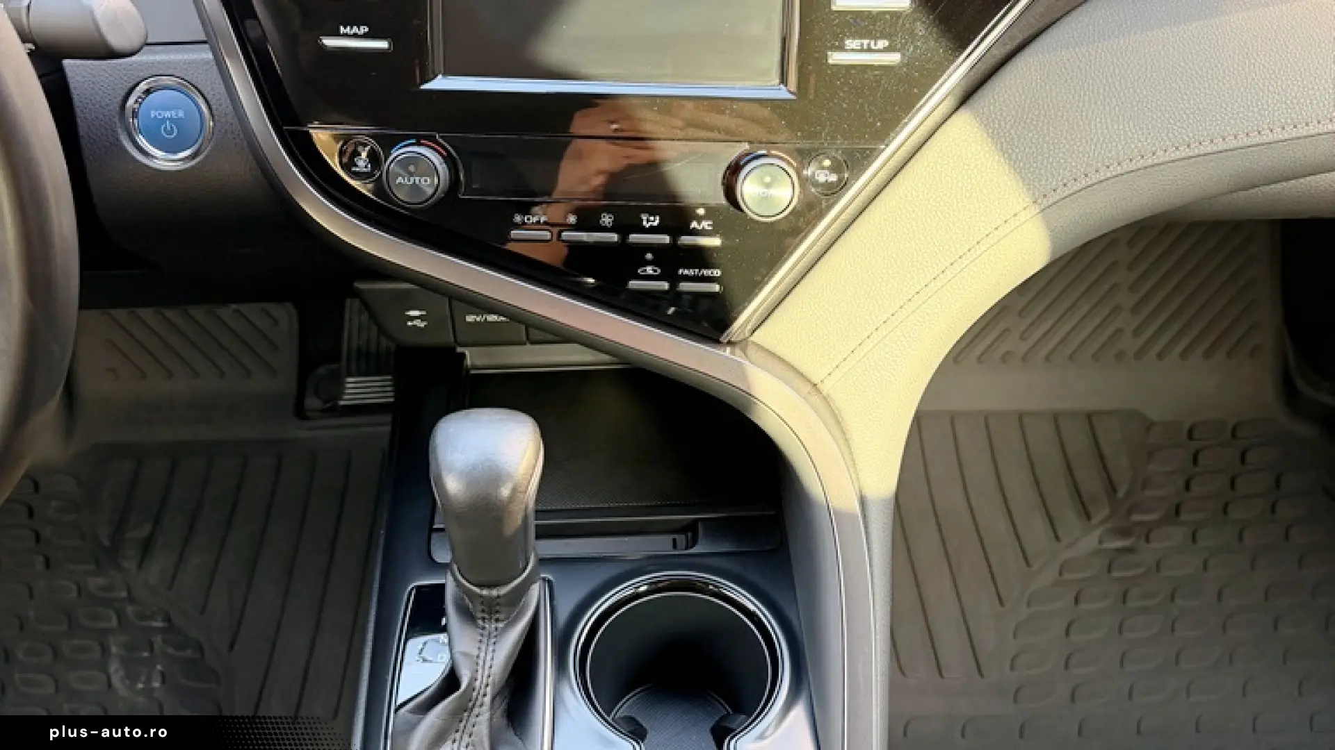 Toyota Camry Hybrid Dynamic CVT 222CP