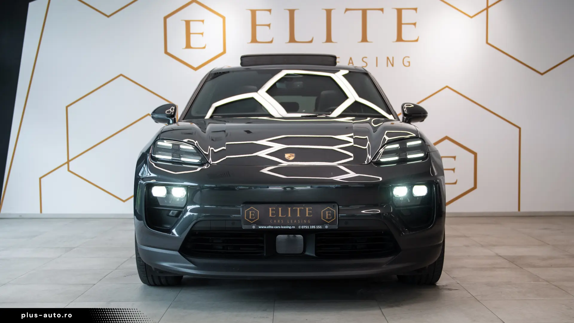 Porsche Macan Electric 4S