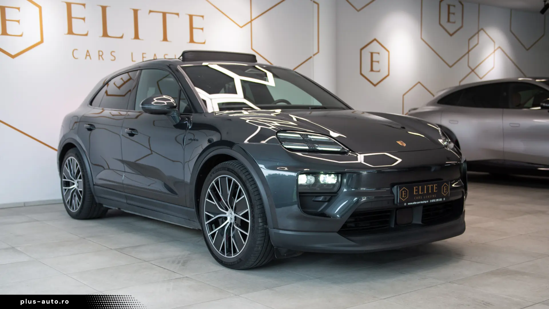 Porsche Macan Electric 4S