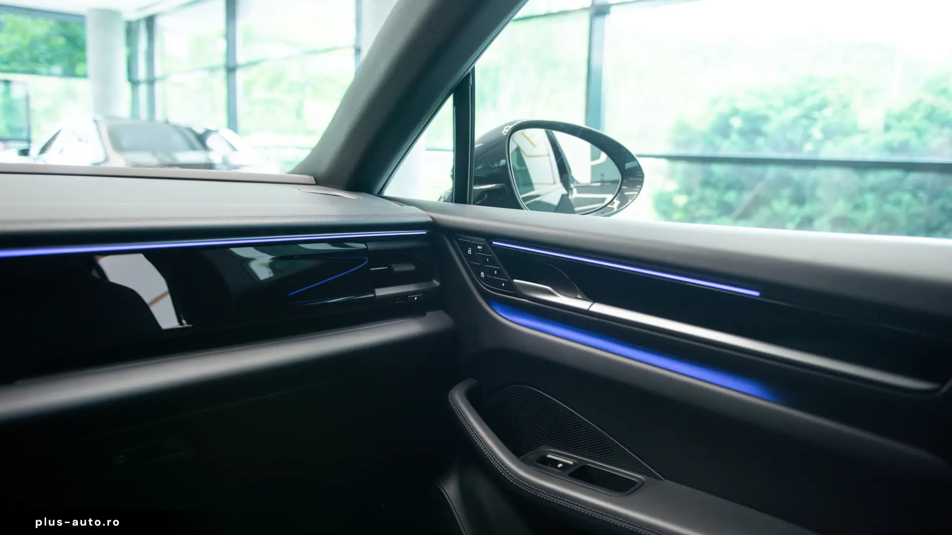 Porsche Macan Electric 4S