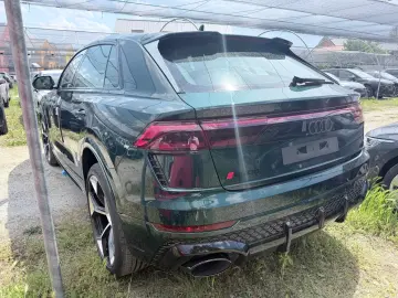 Audi RSQ8 Performance- B&O 3D- Matrix- Carbon