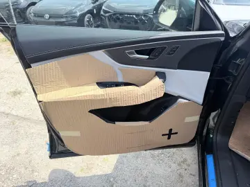 Audi RSQ8 Performance- B&O 3D- Matrix- Carbon