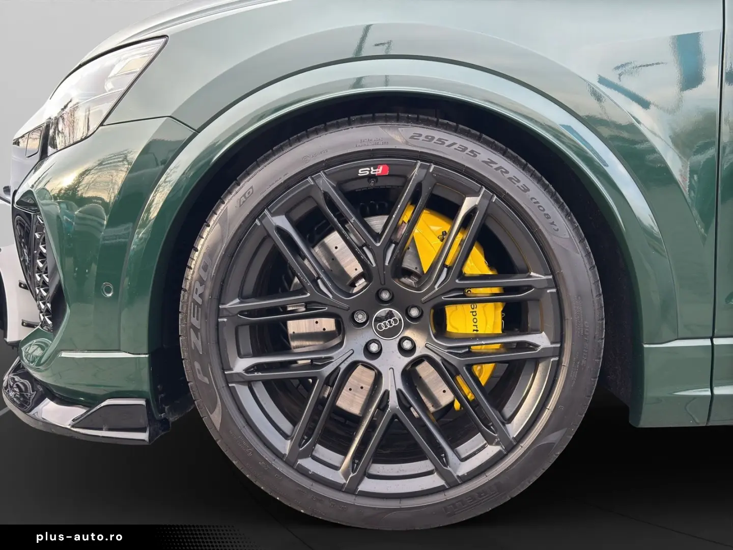 AUDI RS Q8 4.0 TFSI quattro Head-Up B O HiFi Anhängek