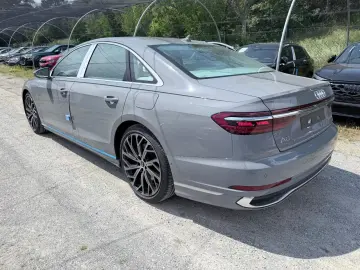 Audi A8 60 TFSI e quattro-Matrix-Carbon-B&O3D-HUD-360