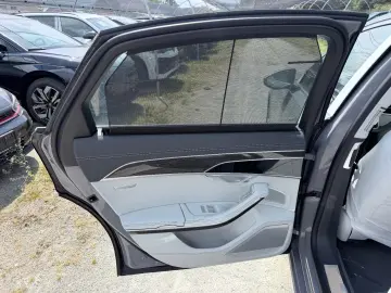 Audi A8 60 TFSI e quattro-Matrix-Carbon-B&O3D-HUD-360