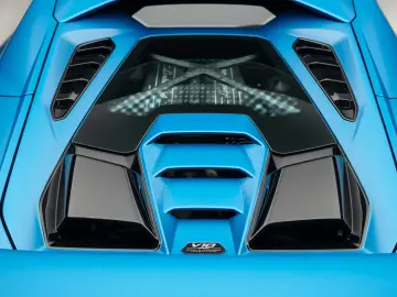 Lamborghini Huracán Tecnica   Blu Mehit   Full PPF   Lift