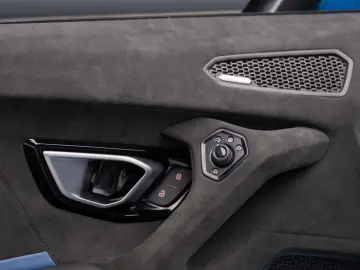 Lamborghini Huracán Tecnica   Blu Mehit   Full PPF   Lift