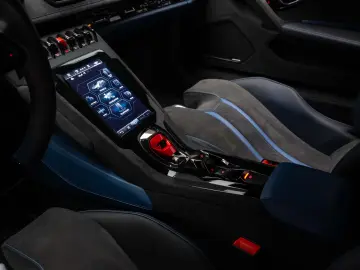 Lamborghini Huracán Tecnica   Blu Mehit   Full PPF   Lift
