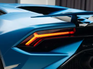 Lamborghini Huracán Tecnica   Blu Mehit   Full PPF   Lift