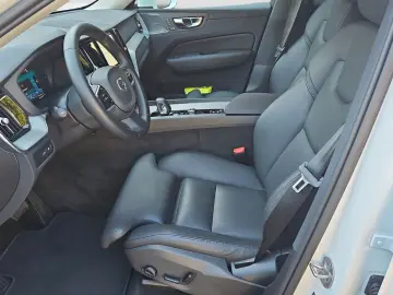 VOLVO XC60 T6 AWD Plus Bright PANO 360CAM BLIS