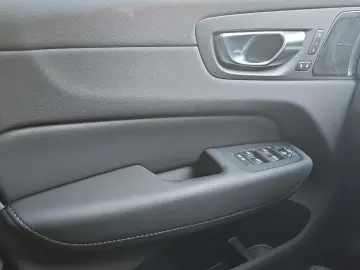 VOLVO XC60 T6 AWD Plus Bright PANO 360CAM BLIS