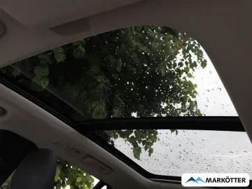 VOLVO XC90 T8 AWD Plus 7Sitze 360Grad PANO AHK SHZ LHZ