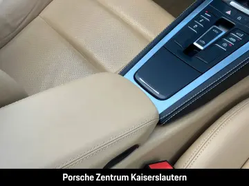 PORSCHE Boxster 718 PASM 20-Zoll Sportabgasanlage LED