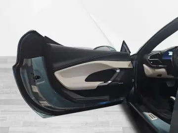 FERRARI 296 GTS LIFT ADAS SURRVIEW JBL CELESTE MET