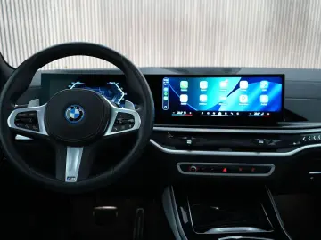 BMW X5 xDrive50e  BTW-auto M-sport individual panora