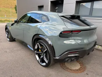 2026 Ferrari Purosangue Pachet Carbon - LIVRARE RAPIDA!