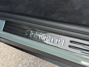 2026 Ferrari Purosangue Pachet Carbon - LIVRARE RAPIDA!