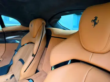 2026 Ferrari Purosangue Pachet Carbon - LIVRARE RAPIDA!