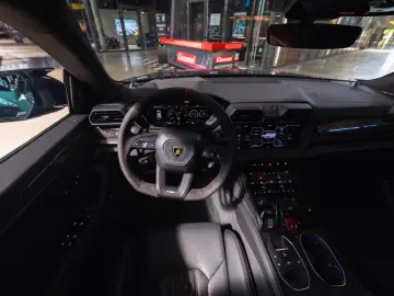 LAMBORGHINI Urus ABT SE ABT Aerodynamikpaket 910 PS MwSt