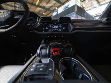LAMBORGHINI Urus ABT SE ABT Aerodynamikpaket 910 PS MwSt
