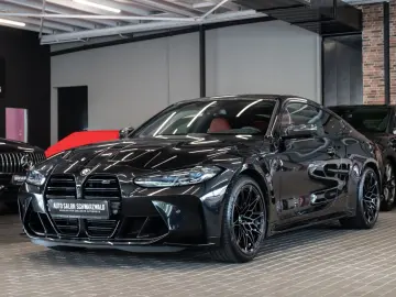 BMW M4 Competition Coupe xDrive CARBON HEAD-UP H&K