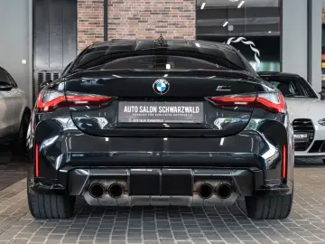 BMW M4 Competition Coupe xDrive CARBON HEAD-UP H&K