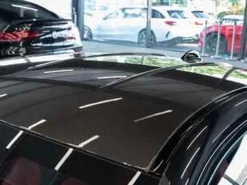 BMW M4 Competition Coupe xDrive CARBON HEAD-UP H&K