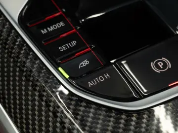 BMW M4 Competition Coupe xDrive CARBON HEAD-UP H&K