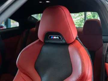 BMW M4 Competition Coupe xDrive CARBON HEAD-UP H&K